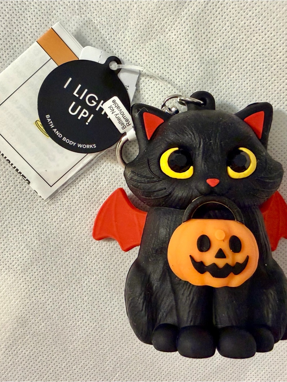 Light-up Spooky Kitty
PocketBac Holder Bath & Body Works Halloween Brand New